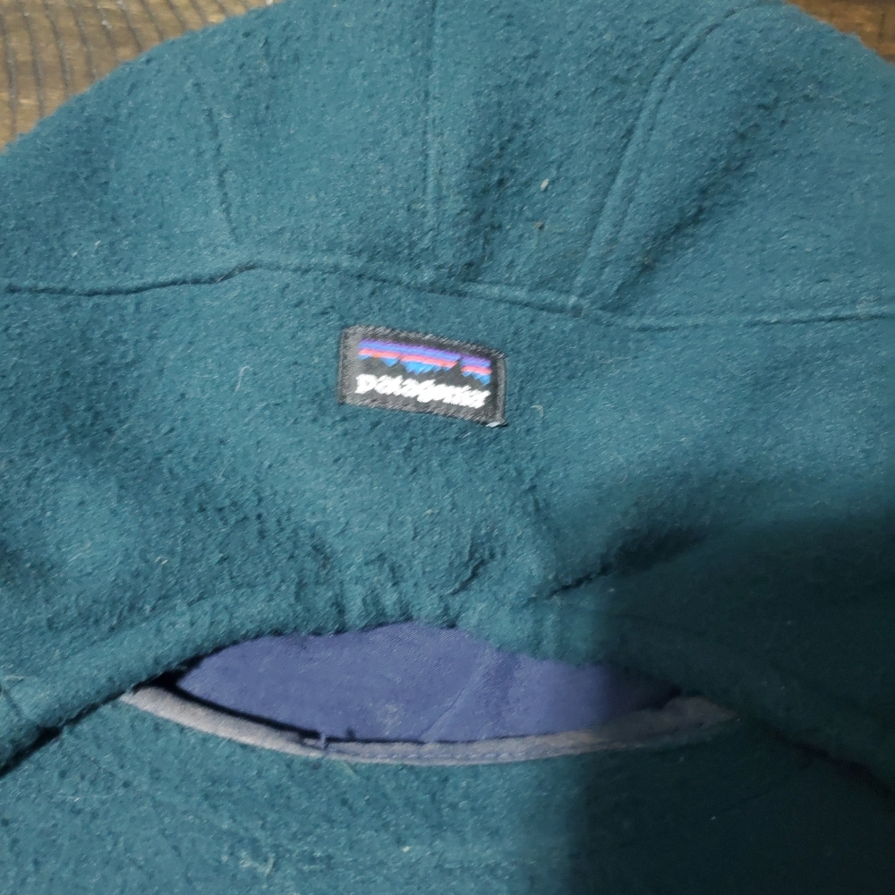 Patagonia Rare fleece beret with ear flaps.